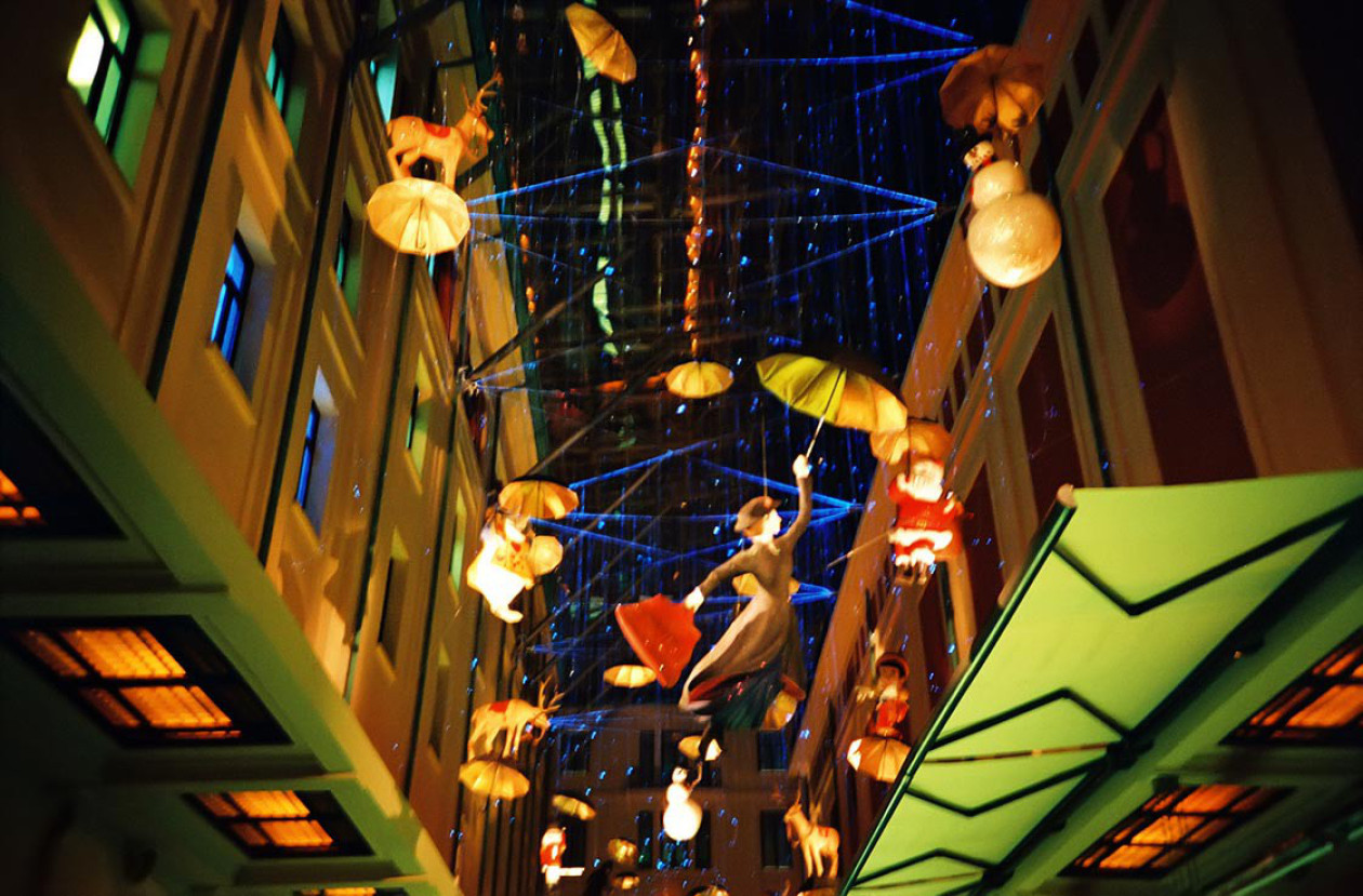 Cities masks and bodies_377